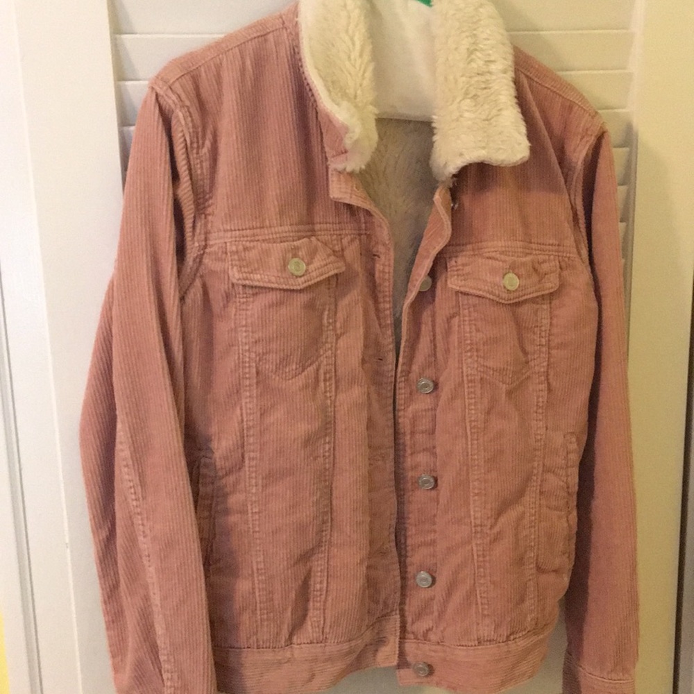 Sherpa tucker jacket I ACCEPT MOST OFFERS